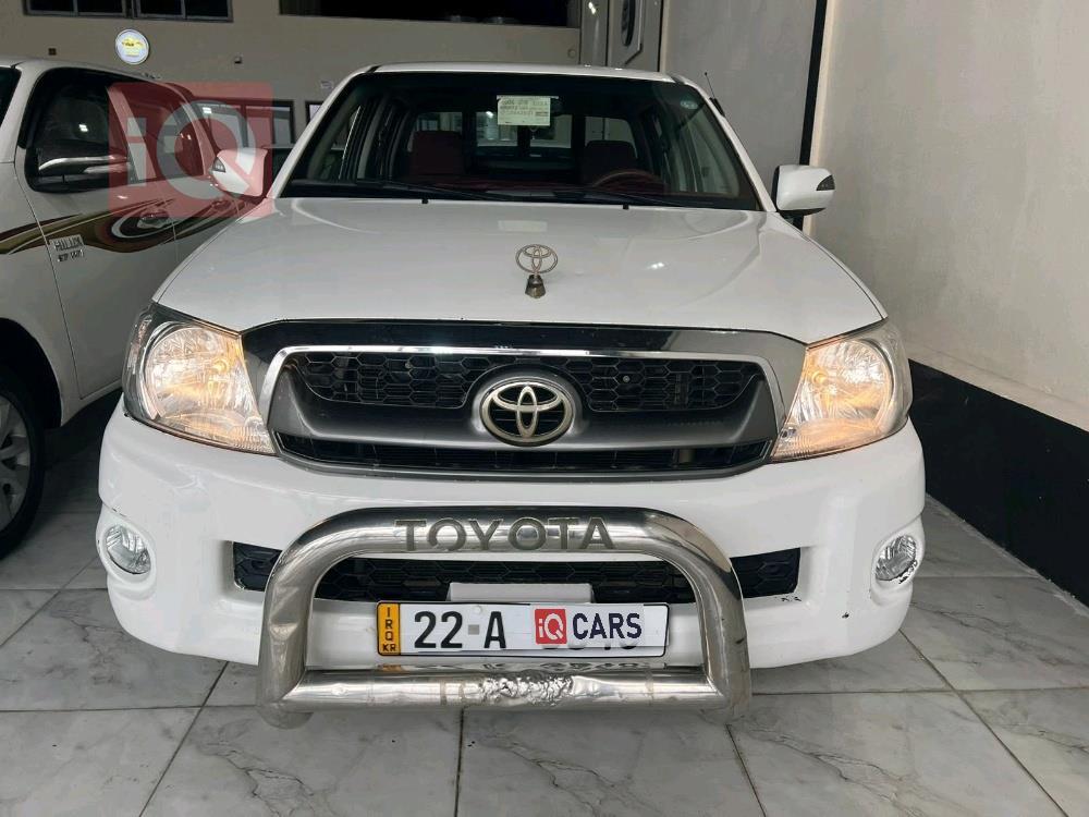 تۆیۆتا هایلۆکس